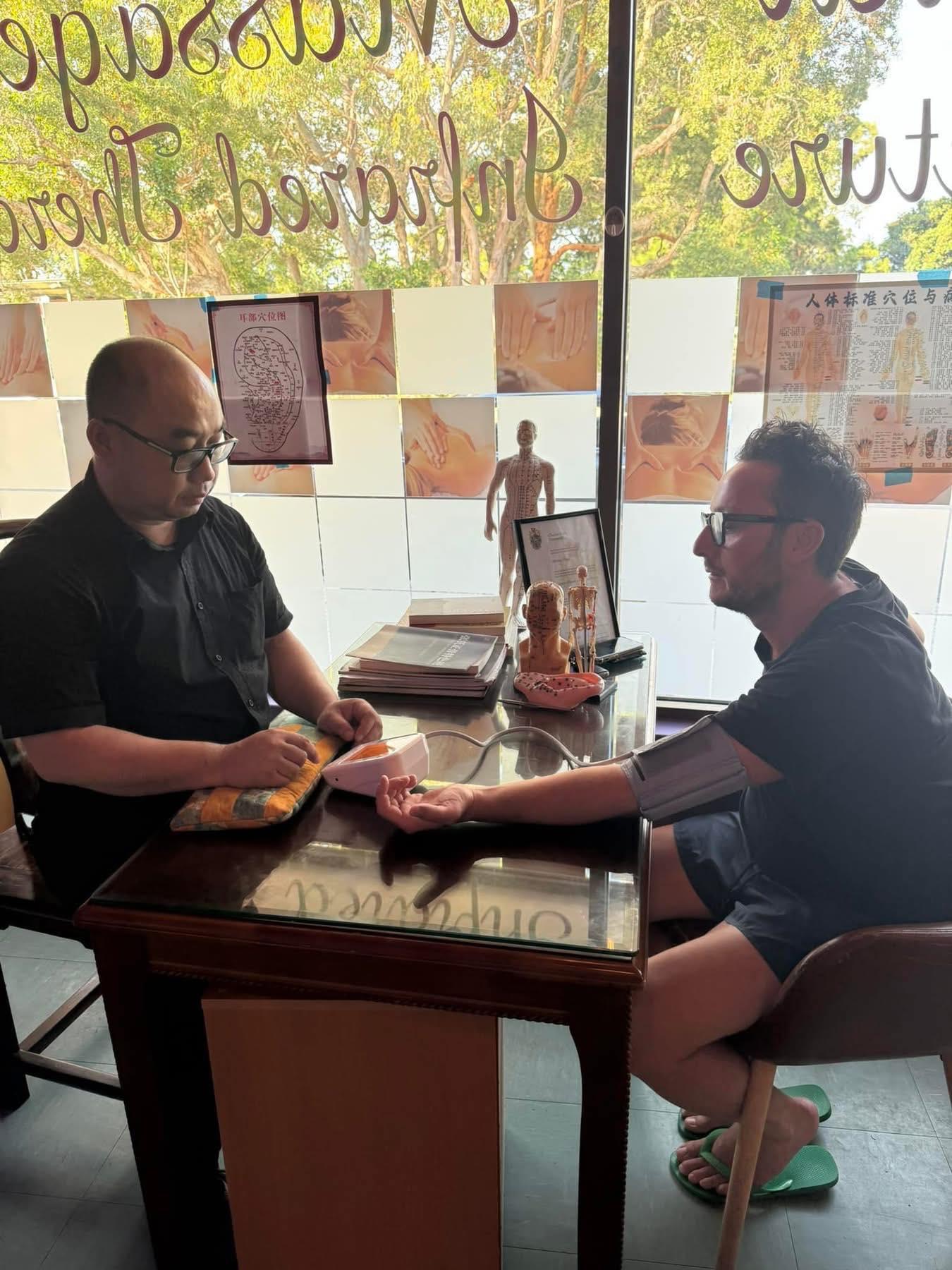 Chinese medicine consultation